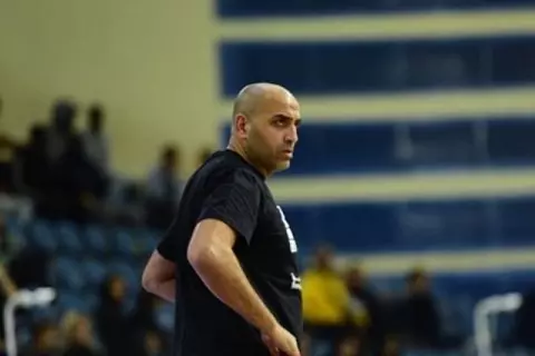 ضمن 21 مدربا داخل أفريقيا.. وائل بدر يشارك في الدوري الصيفي لـNBA بأمريكا